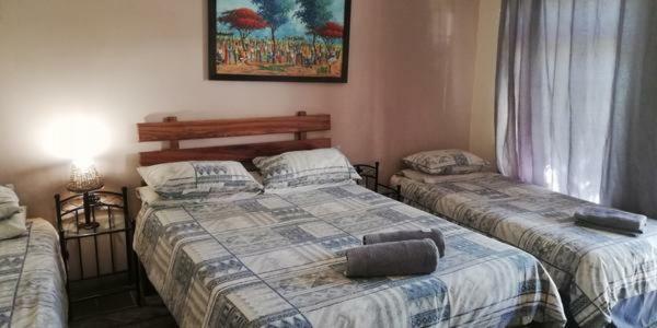 Anandi Guesthouse Mariental Esterno foto