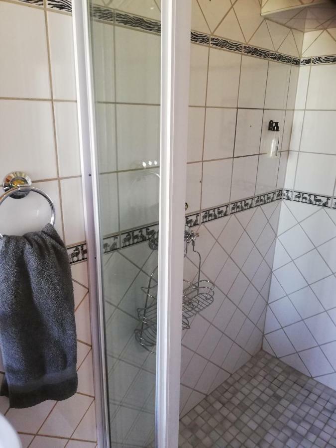 Anandi Guesthouse Mariental Esterno foto